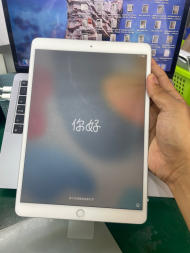 捡漏。我朋友的实体店倒闭,亏本处理iPad平板 捡漏。我朋友的实体店倒闭,亏本处理iPad平板